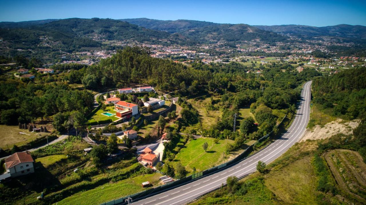 Quinta Dos Caseiros Do Paco De Giela
