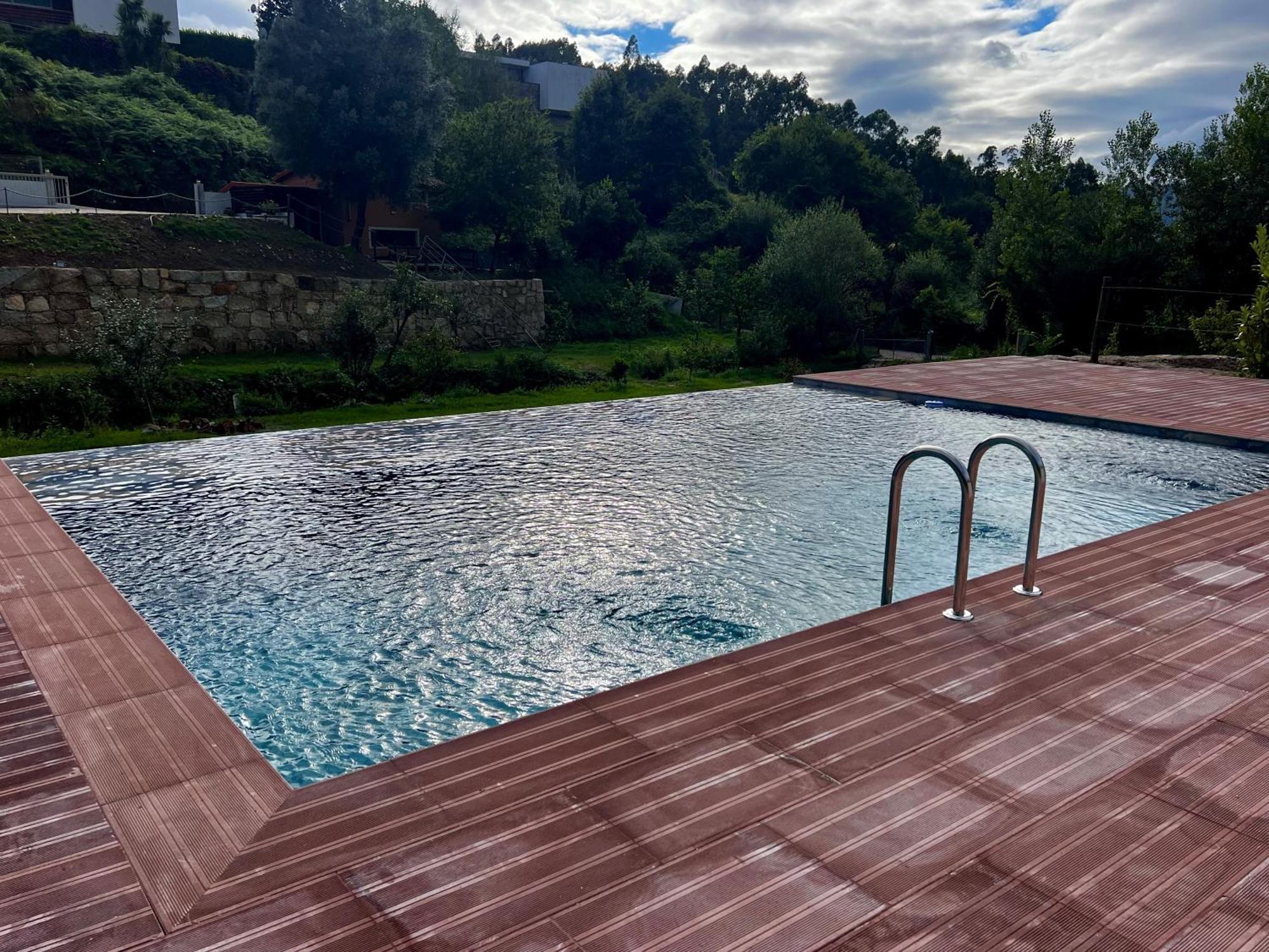 Quinta Dos Caseiros Do Paco De Giela Country house *